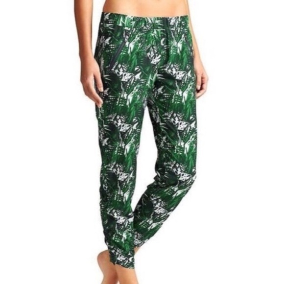ATHLETA Aspire Palm Print Rushed Ankle Travel Joggers Pants S4. - Picture 14 of 14